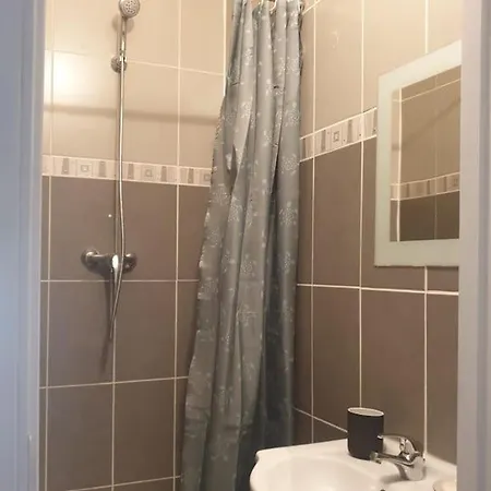 A Deux Pas Des Etangs Апартаменты